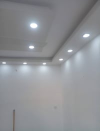 اشتغل صباغ ابيوت داخلي وخارجي ونشتغل ديكورات جمس بورد تريد كرسه وعمل ل...