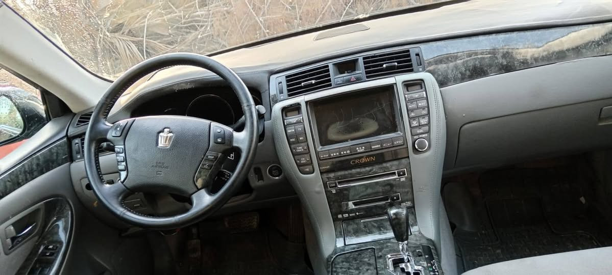 شاهينه ادوات كصه قماره فقط رقم الماني الاصلي سنويه ظايعه السعر ٣٥ وبيها مجال ناصريه سوك الشيوخ ***********
