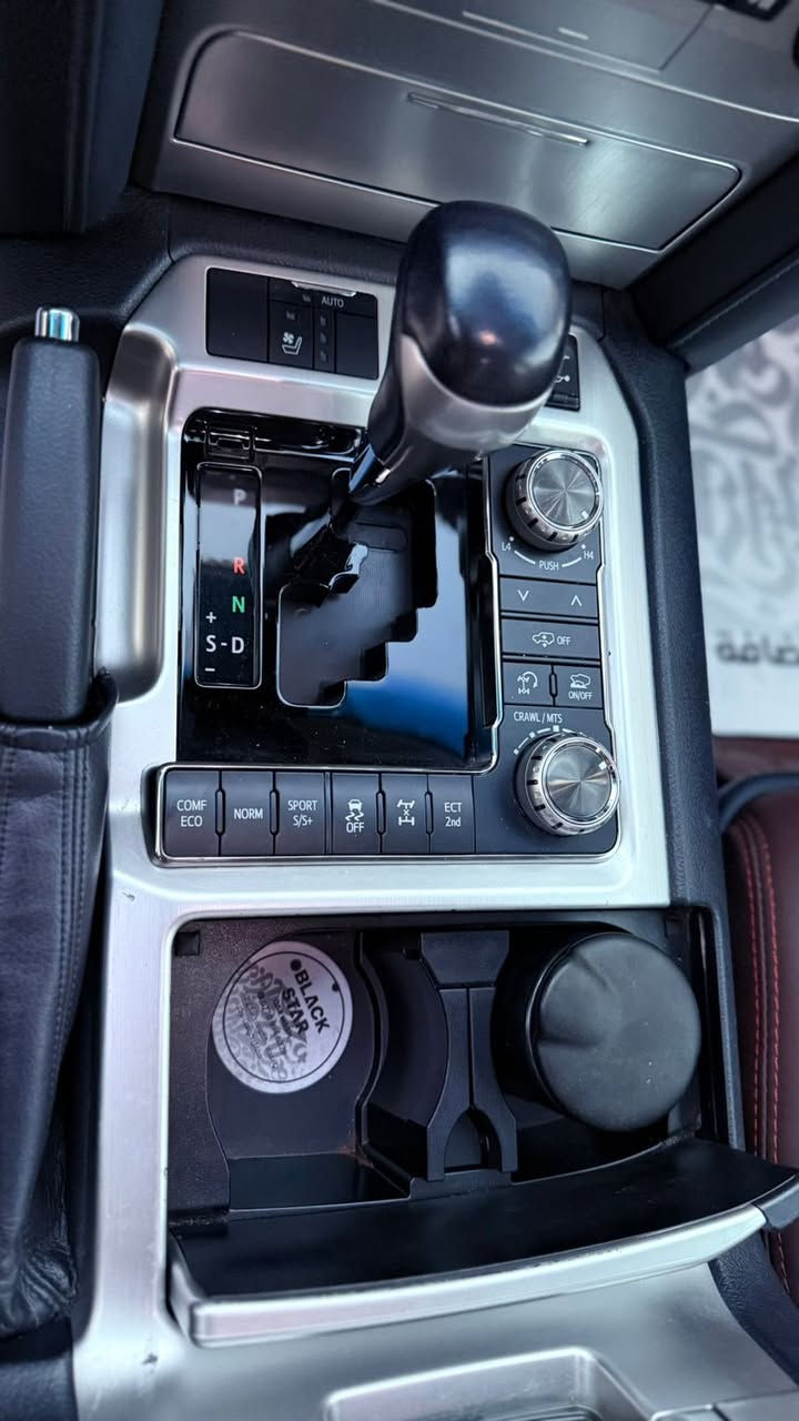 ياالله مديل ٢١ كفاله من حادث بس بيه ملاحضات بسيطه ماشيه ٤٠ رقم بغداد سعر ٦ وربع رقم ***********
