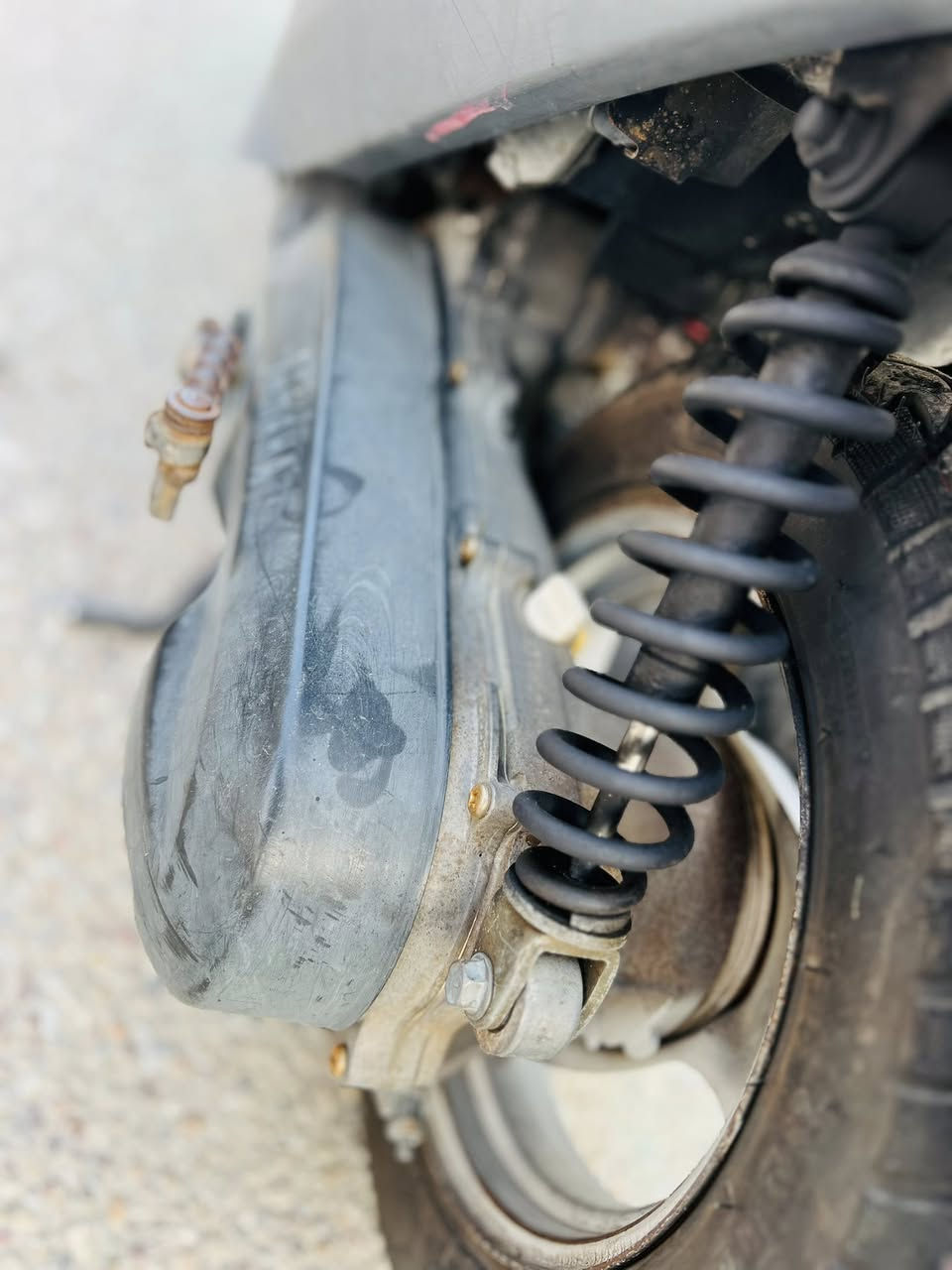 دراجه بتره 600 الدراجه شهرين من طالعه من الحاويه الدراجه كله شغاله وكله ابلاد حته الوصل مال الحويه مالته موجود الدراجه شلعه ومشي  ناصريه مركز (مكلف بل نشر ) الشراي يتصل ***********
