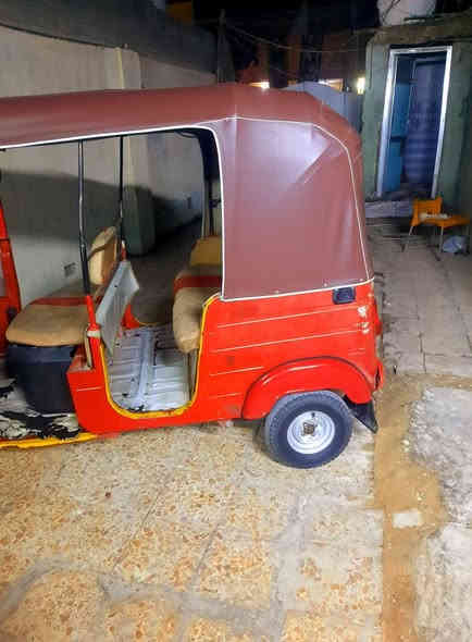 تكتك  2018 شهر 12 رقم بسمي مكينة مكفولة 
والكشر مكفول من الصبغ بي بس الدوسات الامامية معمرة 

السعر   4800

رقم  *********** 

المكان بغداد / حي النصر
