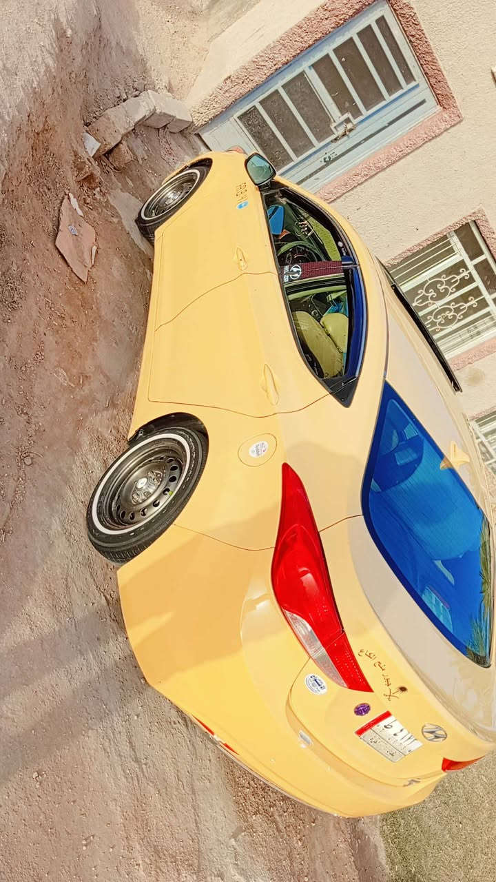 السلام عليكم انتره وارد أمريكي 2012فول موصفات لمتد السياره  نضيفه كلش مكينه وكير خير من  الله سياره جهازه   بس حادث مريكي فقط بس باب خلفي والبقي كله نيبل وحد رقم بغداد مشروع وطني  تحويل مباشرمكان بابل السعر  100ورقه بيها مجال ***********
