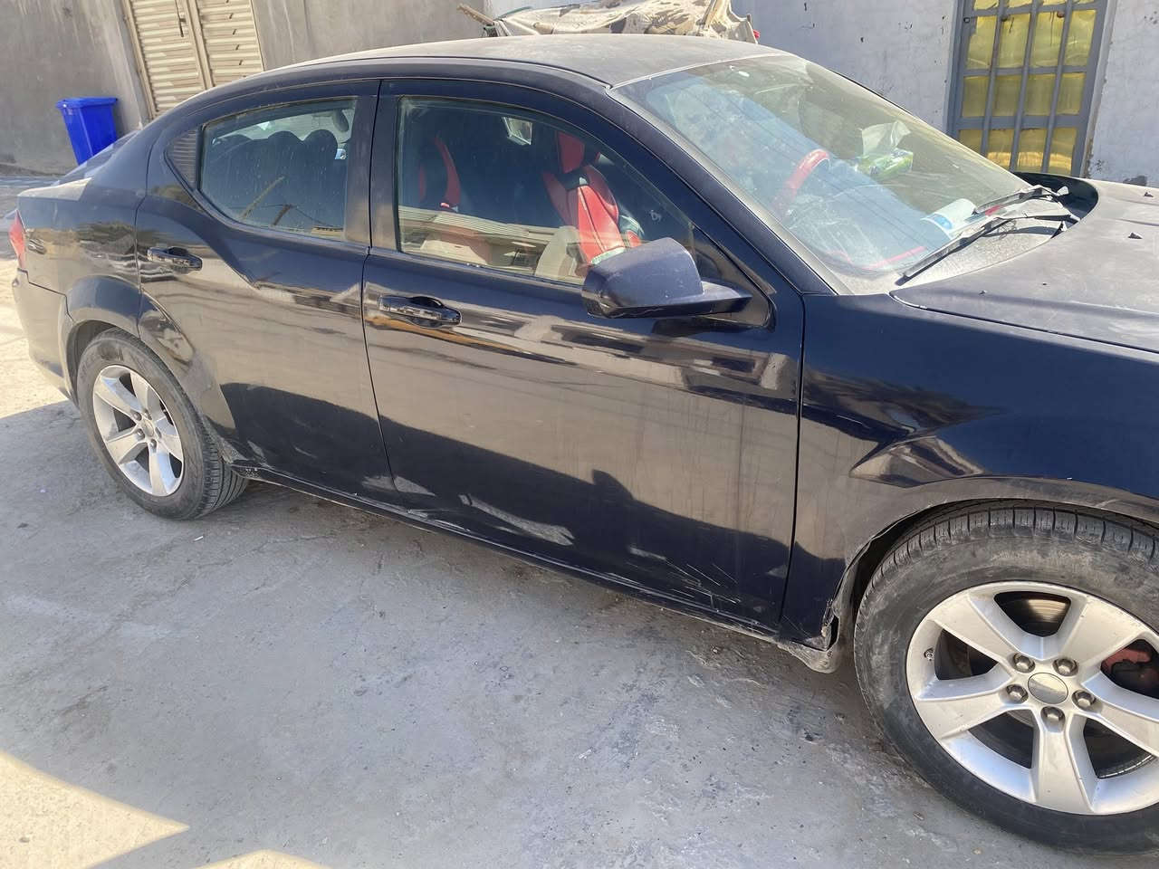 السلام عليكم دوج افنجر ٢٠١٢ للبيع 
السياره خير من الله مابيها اي جطل
رقم بغداد خصوصي مداور اي يوم تريد 
السياره مصبوغه حزام للجماليه 
حادثها من امريكا جاملغ جهة السايق 
بيها نواقص بسيطه كلش 
السياره معمرها شادلها شاشه حساس تايرات 
مدوشمه جديد باتري جديد تخم تايرات جديد
سنويه بعدها ماساقطه
سعرها ٦٠ و بيها مجال للشراي
***********
