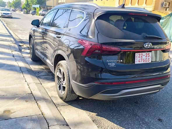 (السلام عليكم)
🇺🇸 هونداي سنتافي امريكي
🇺🇸اللون اسود ملكي
✅بدون صبغ 
✅2023
✅رقم كاتي بعد شهرين تترقم واذا تريد ترقم اني حاضر
✅السياره جديده ما شاء الله
✅ مواصفات
✅بصمه
✅بصمة ابواب
✅بصمة جنطه
✅جنطه كهرباء شفط

✅رادار امامي 
✅رادار خلفي
✅رادار جانبي

✅تحديد مسار 
✅تنبيه خروج عن المسار
✅قياده ذاتيه
✅شفتات بالاستيرن

✅كشنات الامامي كهرباء
✅تدفئه بالكشنات
✅تبريد شاشه بيانو قطعتين
✅تبريد قطعتين
✅لد امامي 
✅بك لايت لد
✅نقطه عمياء

✅ترحيب عند الاقتراب
✅تشغيل عن بعد
✅شحن لا سلكي

✅سايد بريك بصمه
✅كار بلي
✅شاشه 
✅كامره
✅شاشه دجتال
✅اوتو هولد
✅اطفاء ذاتي
✅اربع انظمة قياده 
✅تجوه خلفيه
✅داخل لونين

🌹وبعض من المواصفات الاخرى🌹
صور الحادث بالمنشور 👇🏻
الشاصي واللغد والكير والمحرك مكفولات
السياره ليبل واحد
الايرباك فقط برده طاك وارجع اصلي سستم بشرك وبدون اي گلوب يشتغل بالدشبول✅
السياره تعتبر كلين بدون صبغ بيه شبر Pdr مبين نهائيا كلش حلوه والعافية على الي اتصير من نصيبه🌹
للاستفسار:***********
السعر: 205$
🌹وبيه مجال للطيبين🌹
