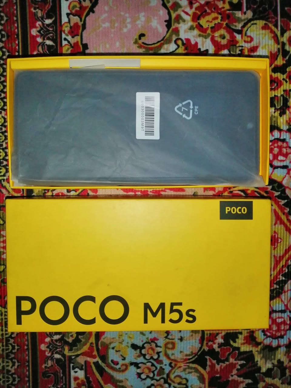 جهاز موبايل گدام العين النظافة اخو الجديد مال بيت... ذاكره ٢٥٦ الجهاز لوووووك... مكاني كركوك


**إذا كنت صاحب هذا الإعلان وتريد حذفه لأي سبب، رجاءا أرسل رسالة إلى الدعم الفني**