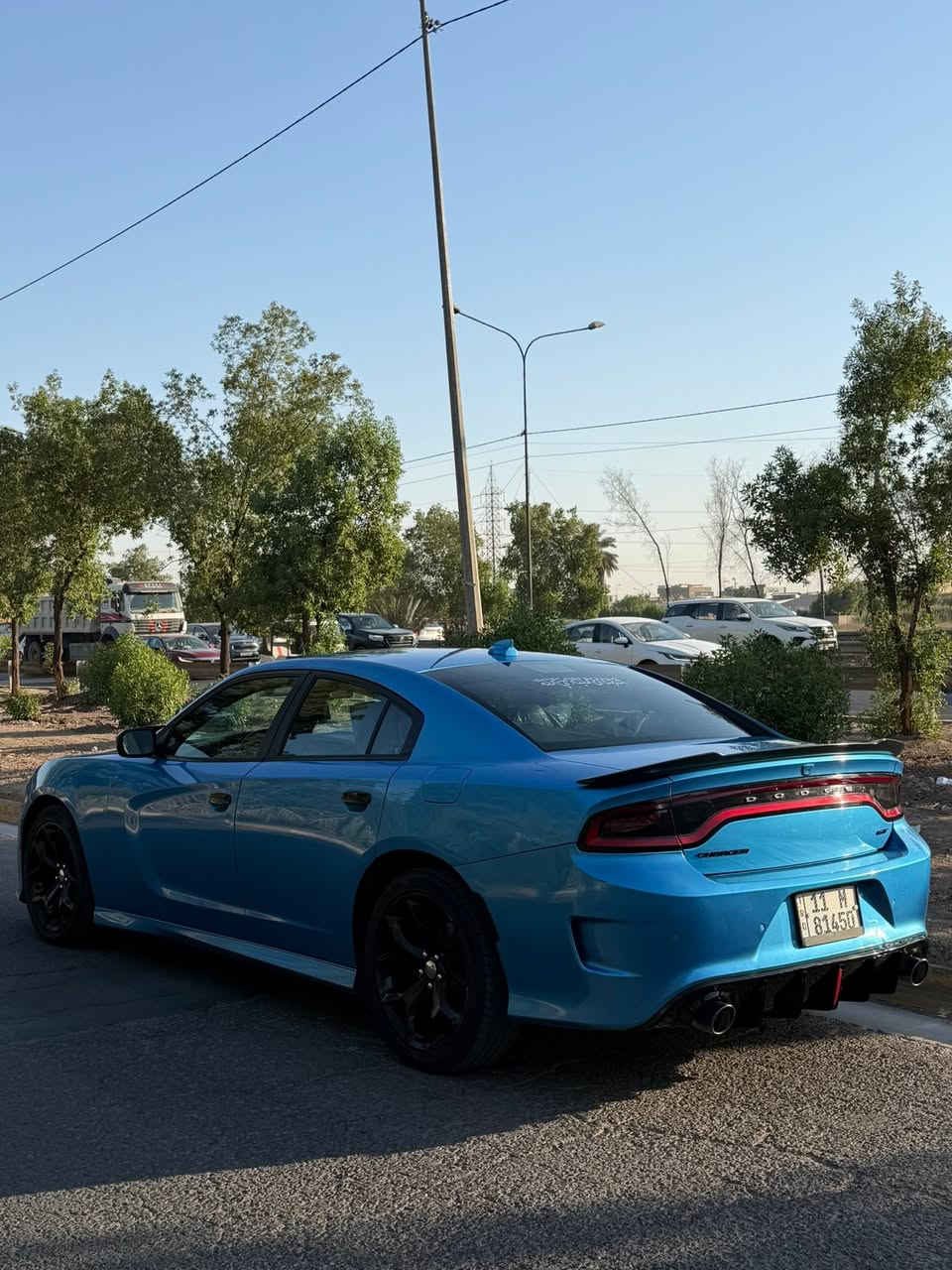 السلام عليكم
جارجر gt pluse لون مميز بحري 
فول مواصفات معروفة مواصفات الجيتي بلاس
 بدون دواخل بدون بارد بدون ايرباك ماشية ٤٥
 فقط جاملغ مصبوغ 
صور الحادث موجودةً بالمنشور 
رقم بغداد الماني مشروع وطني  
الاتصال:-/  ***********
المواصفات :— 
فتحة - مري سود - بصمة تشغيل عن بعد دكمة سوبر تراك باك شاشة كبيرة كاميرا حساس خلفي كشنات حظن ويل gt بلادي 
السعر :- 245 $
