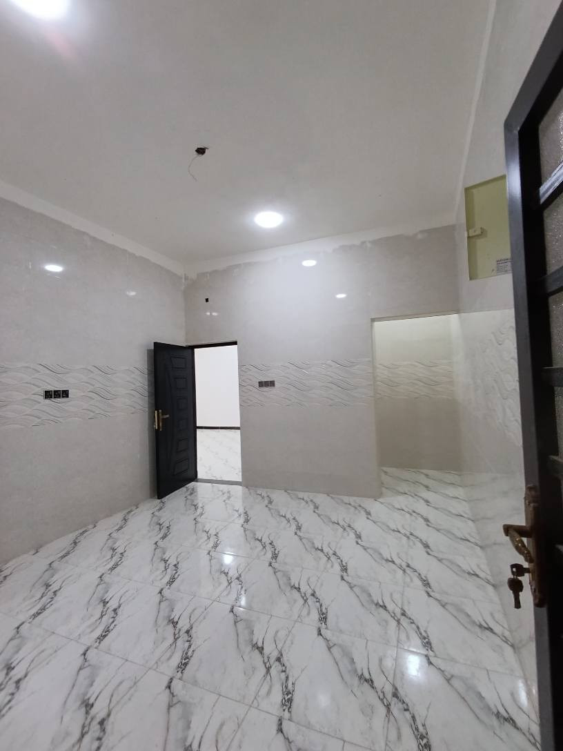 ✳يعــــلن مكتــــب عقــــــــارات بلـــــــــــــــد✳️
***********📞📞
🔸️ع دار  للبيع  في شط العرب الصقر
مساحته 200 مــــــــــتر  
♦️  يحتوي ع غرفتين وصالة ومطبخ واستقبال وحمامات كراج
الســـعر  83وبي مجال 
للإستفسار ***********
🔹️العنوان المكتب عقـــــــارات بلــــــــــــد باليوبه قرب مدرسه ام أيمن

♦️نستقبل كافة العروضات في شط العرب البصرة, العراق
