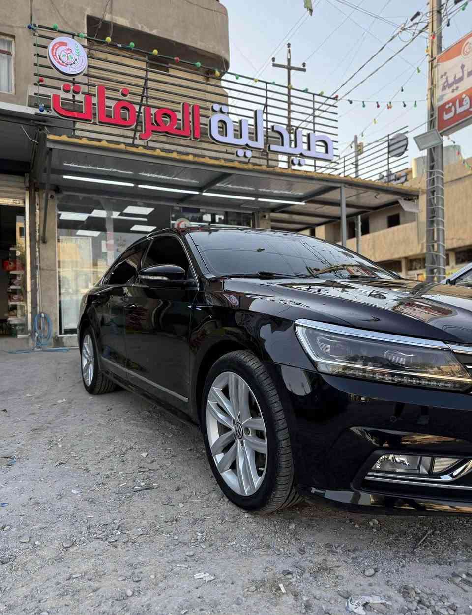 سلام عليكم للبيع او مراوس ويا سيارات رقم شمالي فقط 
باسات 2018 
فول فول موصفات SEL

سياره صاروخ V6

رادار خلفي امامي 
حساس خلفي امامي
كأمره دواره 
شاشه جبيره
بصمه تشغيل
تشغيل عن بعد 
دخول ذكي 
بصمه صندوك 
سلايت 
لايت زنون لكزس 
نقطه عمياء 
تحديد سرعه 
تبريد مركزي 
بك لايت لد 
صوت كروز SVR
وضعيات قياده 
كير دبل كلاج DSG
10 اكياس هوائيه (ايرباك)
فول تحكم استرن 
بريك تلقائي امامي خلفي 
رود سيستم سماعات 
كشنات امامي خزن ميموري 
كشنات امامي تدفئه 
كشنات امامي تحكم و مساج
كشنات خلفيه تدفئه 
اوتو بارك يطبك نفسها 
بعد بيها كلش اهواي موصفات سياره عالميه ملكي
داخل صحراوي 
سياره مناقصها برغي واحد 
أربع تايرات جديد 
باتري جديد 
صدر امامي خلفي جديد 
حداديه جديد 
تبريد تدفئه جديد بشرط 
ضررها بوند و جاملغ وبيها تعديلين بسيط 
رقم موبايل 0770 024 38 98
مكان سياره كركوك 
128 وبيها مجال 
*********** Singapore
