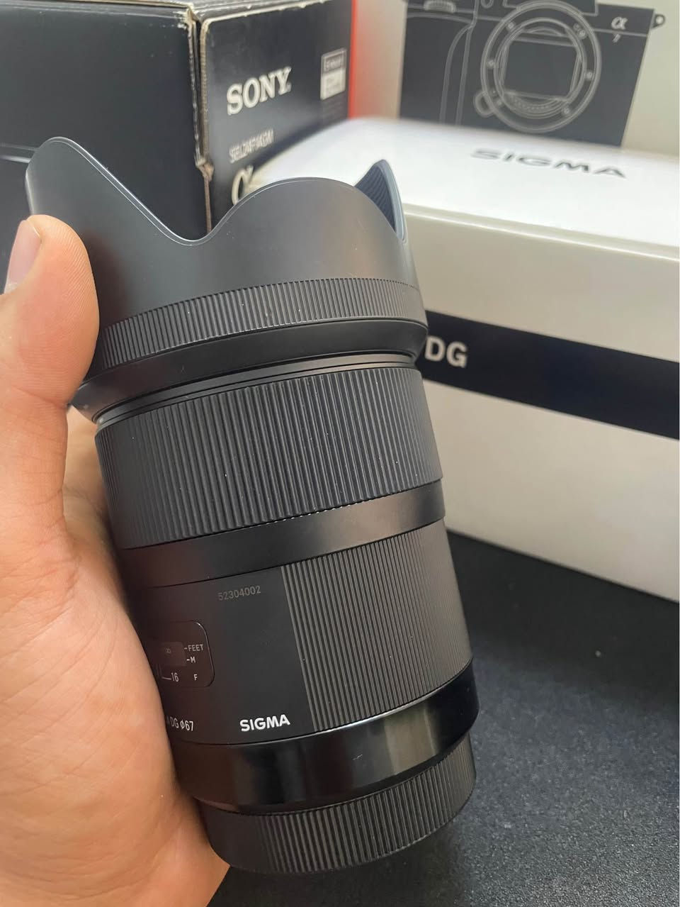 35mm sigma 1.4 
For canon 
معاه هود وكابات والبوكس 
ضمان3شهور  من محل خضر ستور 
تم الاستخدام مرة واحدة فقط – كأنه جديد
متوفر شحن جميع المحافظات 
متاح التقسيط عن طريق فيز المشتريات 
العنوان الزقازيق ميدان القوميه بجوار مطعم الزعيم
متاح البدل ب مستعمل 
للتواصل 
Khedr Store📷
01060915467📞☎️
https://maps.google.com/?q=30.590439,31.4989 الزقازيق, الشرقية


**إذا كنت صاحب هذا الإعلان وتريد حذفه لأي سبب، رجاءا أرسل رسالة إلى الدعم الفني**