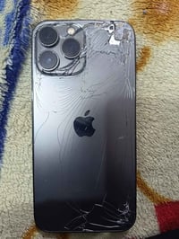 آيفون ١٣ برو ماكس • ٢٥٦ • فطر شاشة