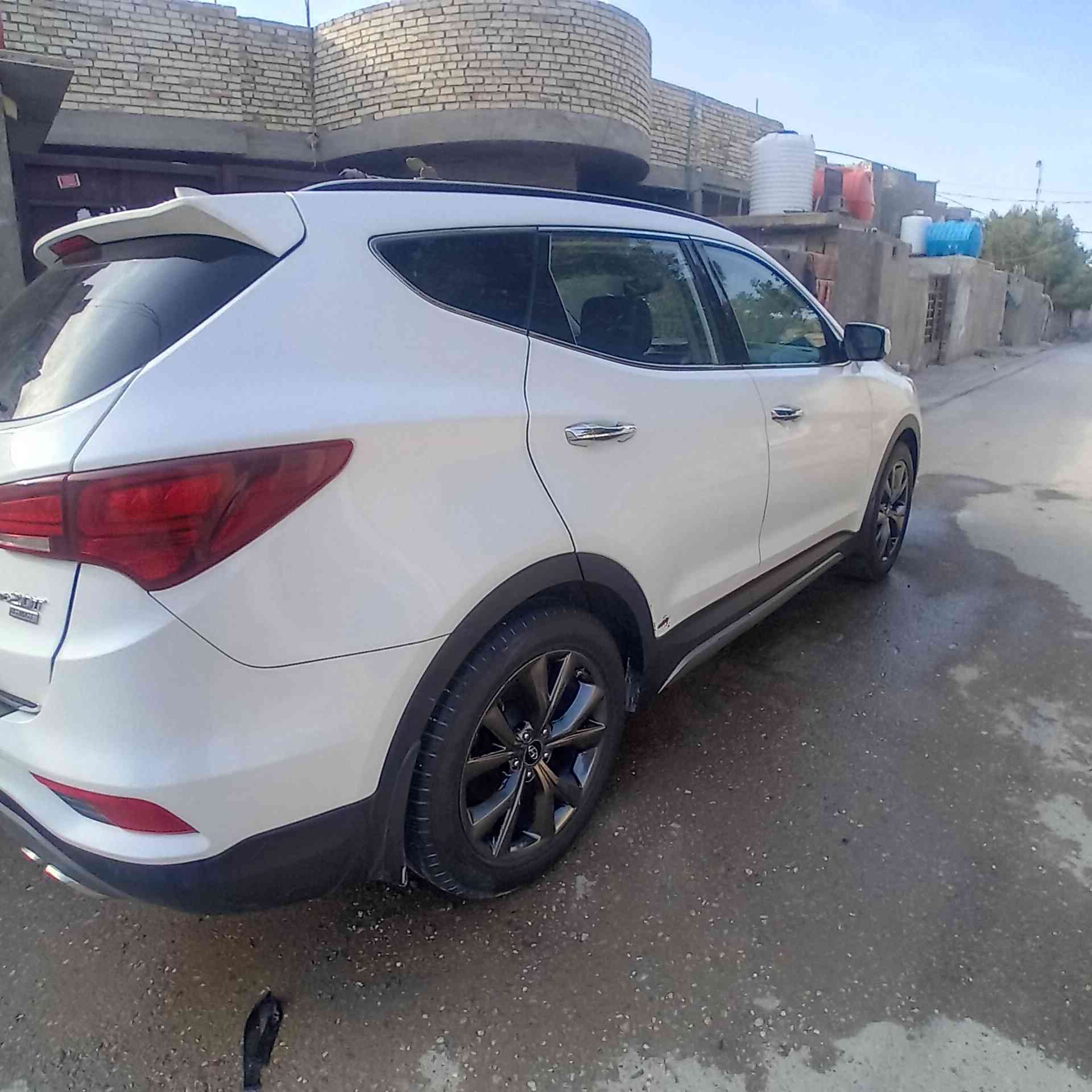 البيع سنتافي 2017 فول مواصفات
وراد أمريكي رقم بغداد 

ماشيه 53 الف 
السعر 148$

الاستفسار ***********
