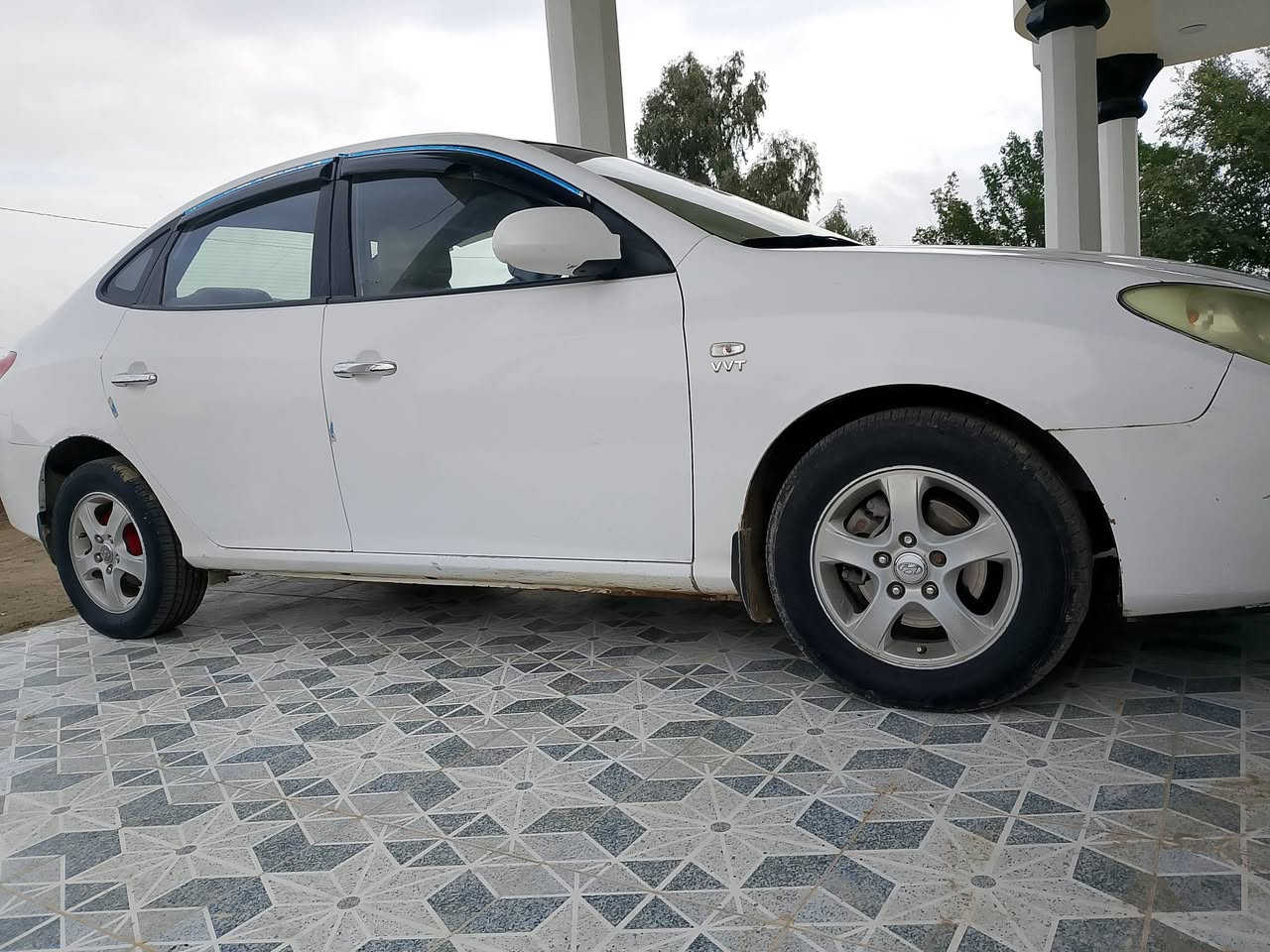 سلام عليكم  افانتي 2007 فول مواصفات ما عده فتحه محرك وكير  خير من الله و تدفئه تبريد فول رقم بغداد تحويل ثاني يوم وبيه قطعتين صبغ  المكان بابل  الاستفسار على هذا الرقم  ***********
