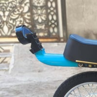 مدكر • طياري • باكستاني