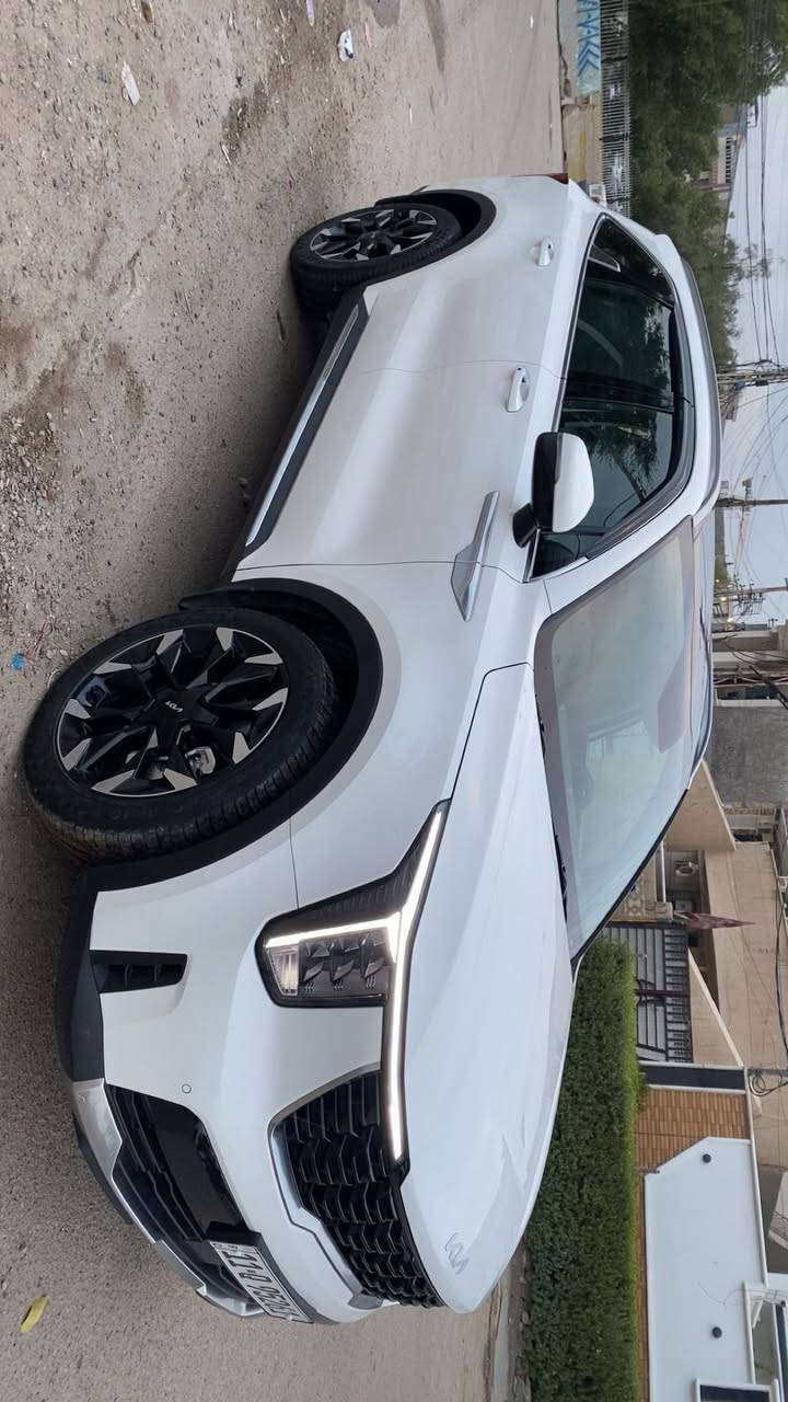 سلام عليكم سورنتو 2025 وكاله الدولية ضمان خمس سنوات بسمي السياره
فول مواصفات عده الفور ويل

بانروما حساس امامي خلفي كراسي كهرباء داتشو دبل كامره خلفيه تبريد تلاث قطع صندوك ذكي ومحرك سته  سلندر ويل 20 هند بريك بصمه ماشيه 21 الف بيه طخات خفيفه مسحوبه بbdr  ورصعه صغيره بلبنيد مقدار اصبع فقط لا تكحيل ولا صبغ بيه وسونار ماخذ بيه عندي سعره (((328)))  ولتفاصيل اكثر *********** محمد
