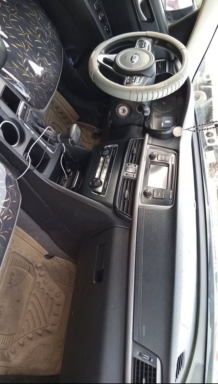 سلام عليكم 
اوبتيما للبيع 17
أمريكي بسمي مداور ثاني يوم
حادثها جاملغ جهت السايق 
وبيها طخات بل جاملغات بصيطه 
ماكو ضرار لا الغد ولا شاصي سليمات
كير مكينه تبريد خير من الله 
السعر اتصل على الرقم
***********
***********
