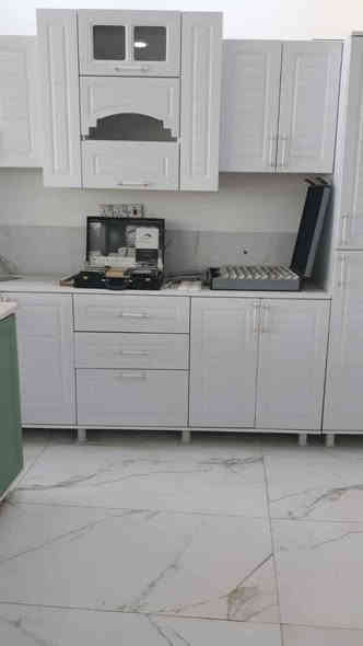 معرض اركان لبيع كافه أنواع الكاوانترات (ألمنيوم ؛mfd’hdf)وتصميمها حسب الطلب وبأنسب الأسعار )جملة ومفرد 
العنوان حي الجهاد خلف مدينة الألعاب للاستفسار الاتصال بالرقم ***********
