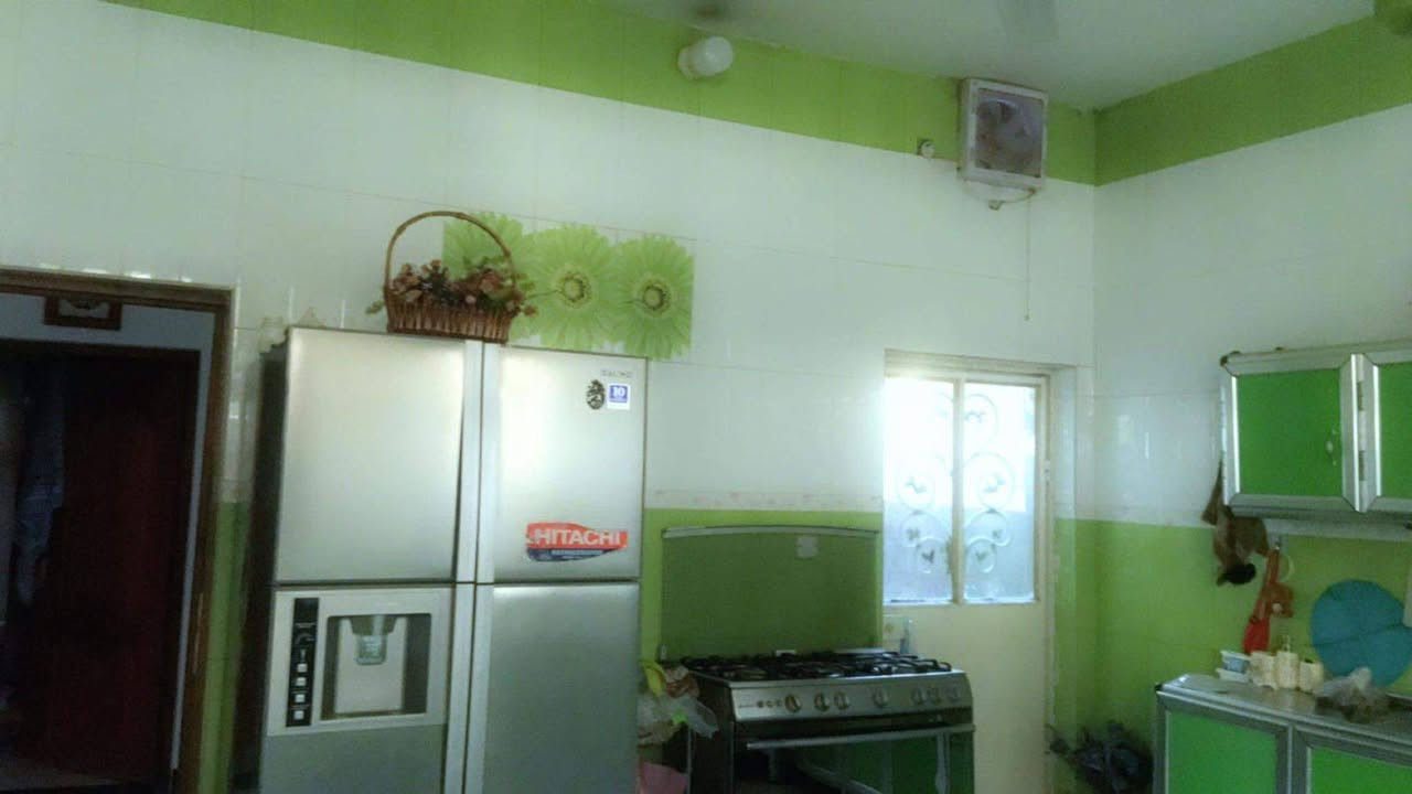 السلام عليكم بيت للبيع المساحه 200مكتب الأمير للعقارات بإدارة سيد يعقوب الميالي  وبادارة حيدر الشمري اتصل على الرقم ***********
***********
