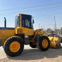 شفل كوماتسو حجم 100 دخول جديد   تبريد شغال  شفل جاهز للعمل  الاستفسار ...