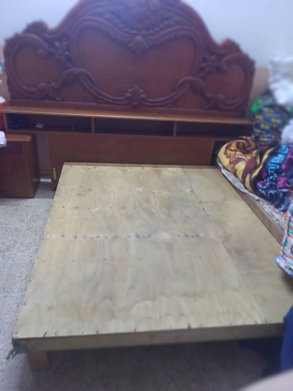 بسم الله
يتوفر ملحقات غرفة نوم فصال ثقيل قديم
تخت و زاوية و مراية فقط
السعر 110
تفاصيل اكثر اتفضل ع الخاص 
@الجميع


**إذا كنت صاحب هذا الإعلان وتريد حذفه لأي سبب، رجاءا أرسل رسالة إلى الدعم الفني**