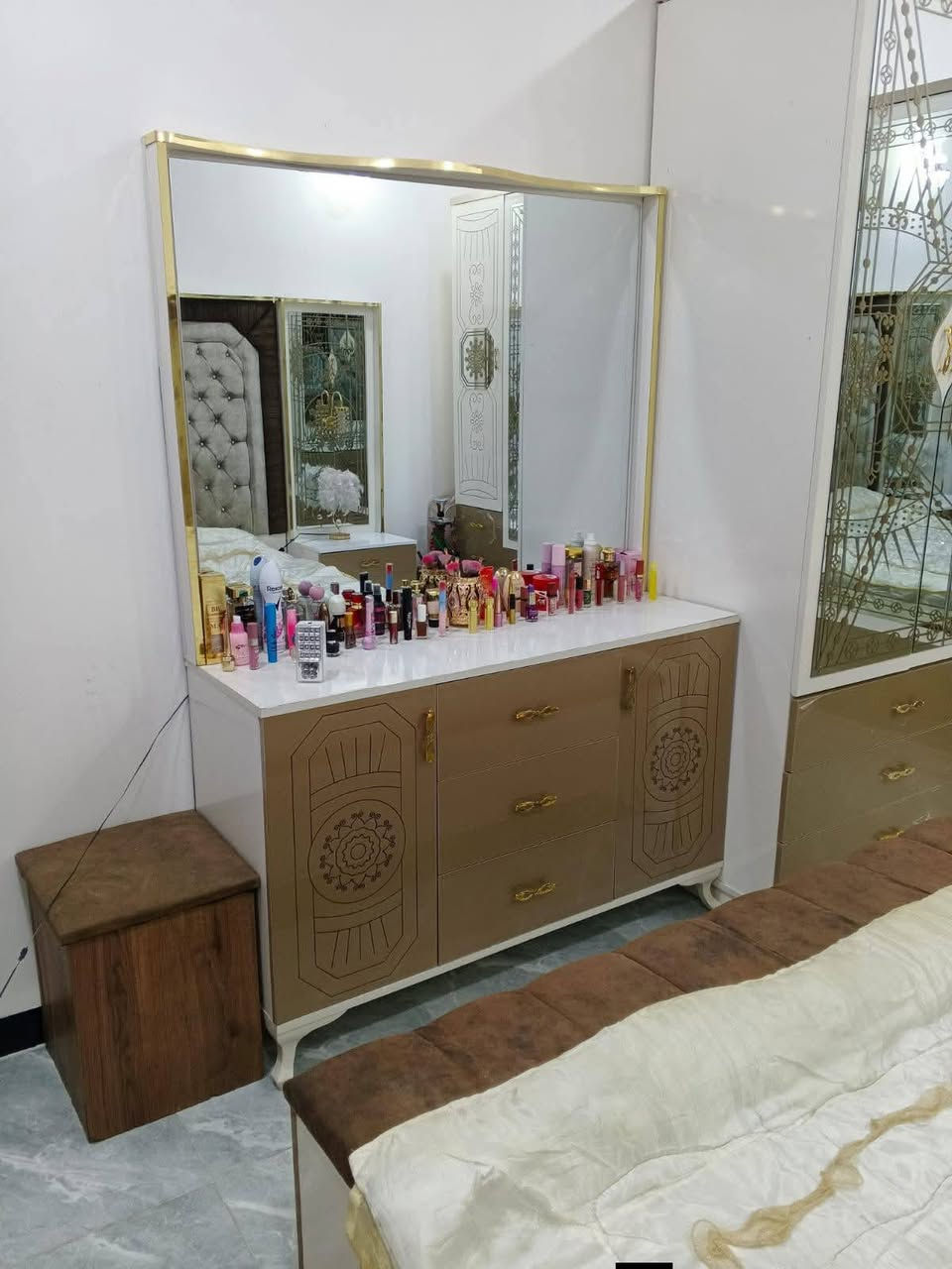 السعر 700 وبيها مجال 
غرفه اخت الجديد سامراء, صلاح الدين


**إذا كنت صاحب هذا الإعلان وتريد حذفه لأي سبب، رجاءا أرسل رسالة إلى الدعم الفني**