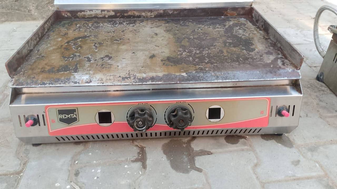 غراض.  مطعم نضيفه 
 2 شوايات. كص 
1كابسه صاج 
1 شوايه همبركر 
وكاشير. نضيف مستعمل قليل 
سعرهم.   700الف


**إذا كنت صاحب هذا الإعلان وتريد حذفه لأي سبب، رجاءا أرسل رسالة إلى الدعم الفني**