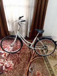 البيع باسكال حجم 26 ياباني السعر 75 قفل 07714492234