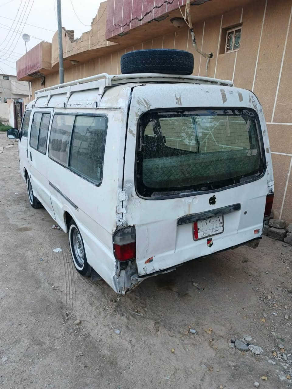 سلام عليكم سياره مازده
مديل 94 سنويه عظم عاج ساقطه ١٩ 
رقم نجف سياره كامله مكمله 
مكان كربلاء السعر ٣٠ وبيه مجال متوازي عله بيعته ‭

‭***********‬
