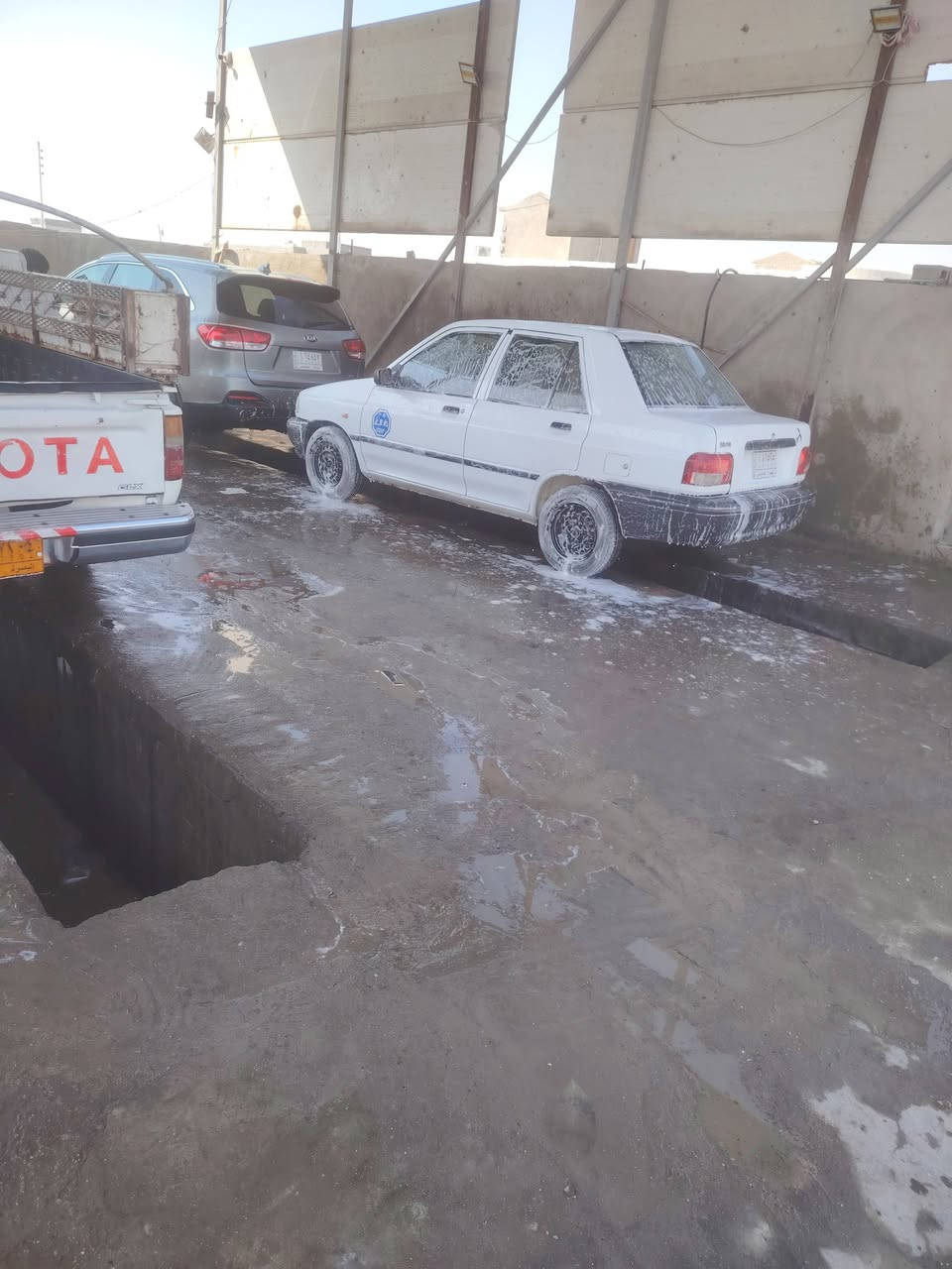 سايبه موديل 18 ايراني سياره حلوه ومرتبه ماناقصها اي شي جاهزه سعر 38 وبيها مجال مكاني الشعيبه الرقم ***********
