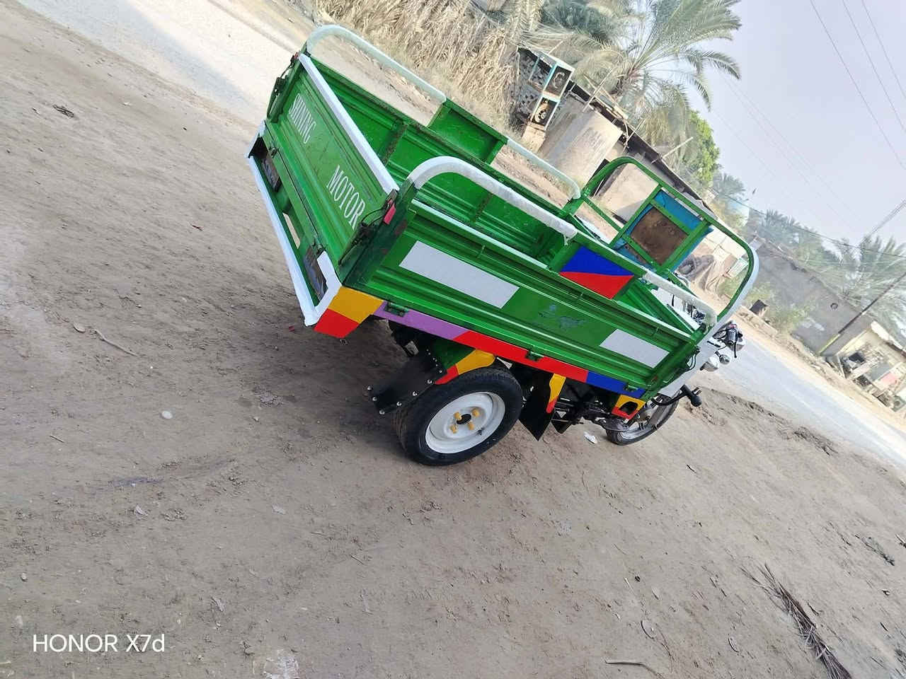 السلام عليكم شباب ستوته للبيع موديل 21 مكينه 23 مقفوله كفاله عامه برغى واحد ما عايزه اوراق الصولي ورقه وكيل كهربائيات كلها شغاله بكاني حل السياحي سعر خاص هذا رقمي ما متواجد على انترنت ***********
