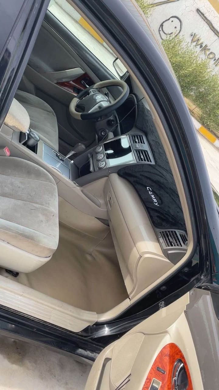 تووێتا کامیری📦✨
مۆدێل2010
مواسەفاتLE فوول
مەکینەی:25,V4
 سەیارەکە بێ تەقەو رەقەیە بێ مەسرەفە چوار تایەی تازە سەنەوی رەقەم تازەیە کۆبۆنی بەنزینی هەیە سەیارەکە بیناو برە تابلێ جوانە مالێ دۆستە گێر و مەکینە بەشەرت بێ سەرفوو بووخار نەکراوەتەوە  
بێ بۆیاخە یەک چامەلخی بە بیلادی گۆراوە ئەگیان وەک بۆیاخ بۆیاخی نییە بەشەرتی 100سۆنەر 
نرخ:110تۆزێک مەعامەلە 
T.B/ئەگەرمووشتەری نیت سەرمان مەیەشێنە 
ژ.م:*********** . كركوك, العراق
