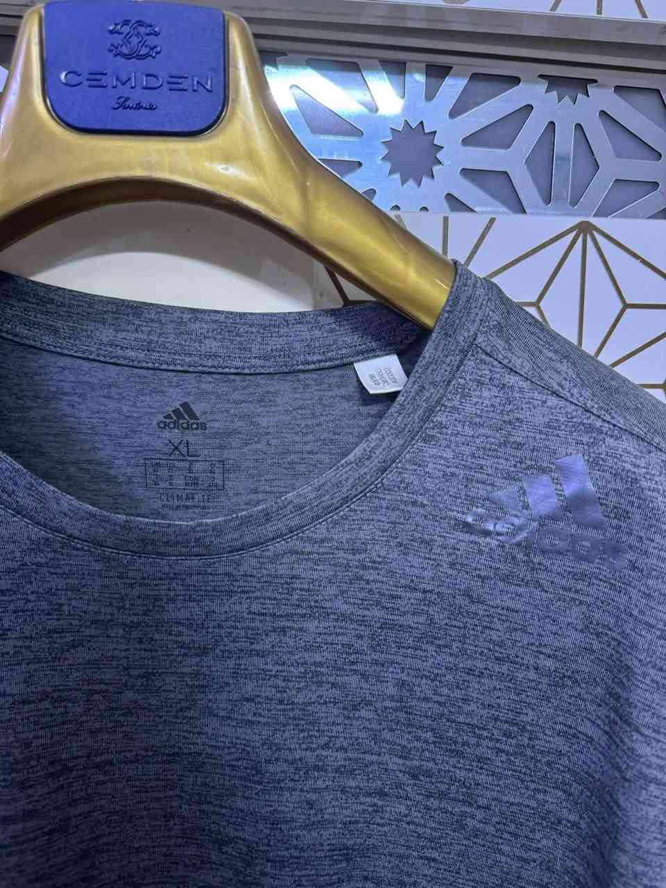 كيمونه adidas
اصلي وكاله
غير مستخدم
قياس XL


**إذا كنت صاحب هذا الإعلان وتريد حذفه لأي سبب، رجاءا أرسل رسالة إلى الدعم الفني**