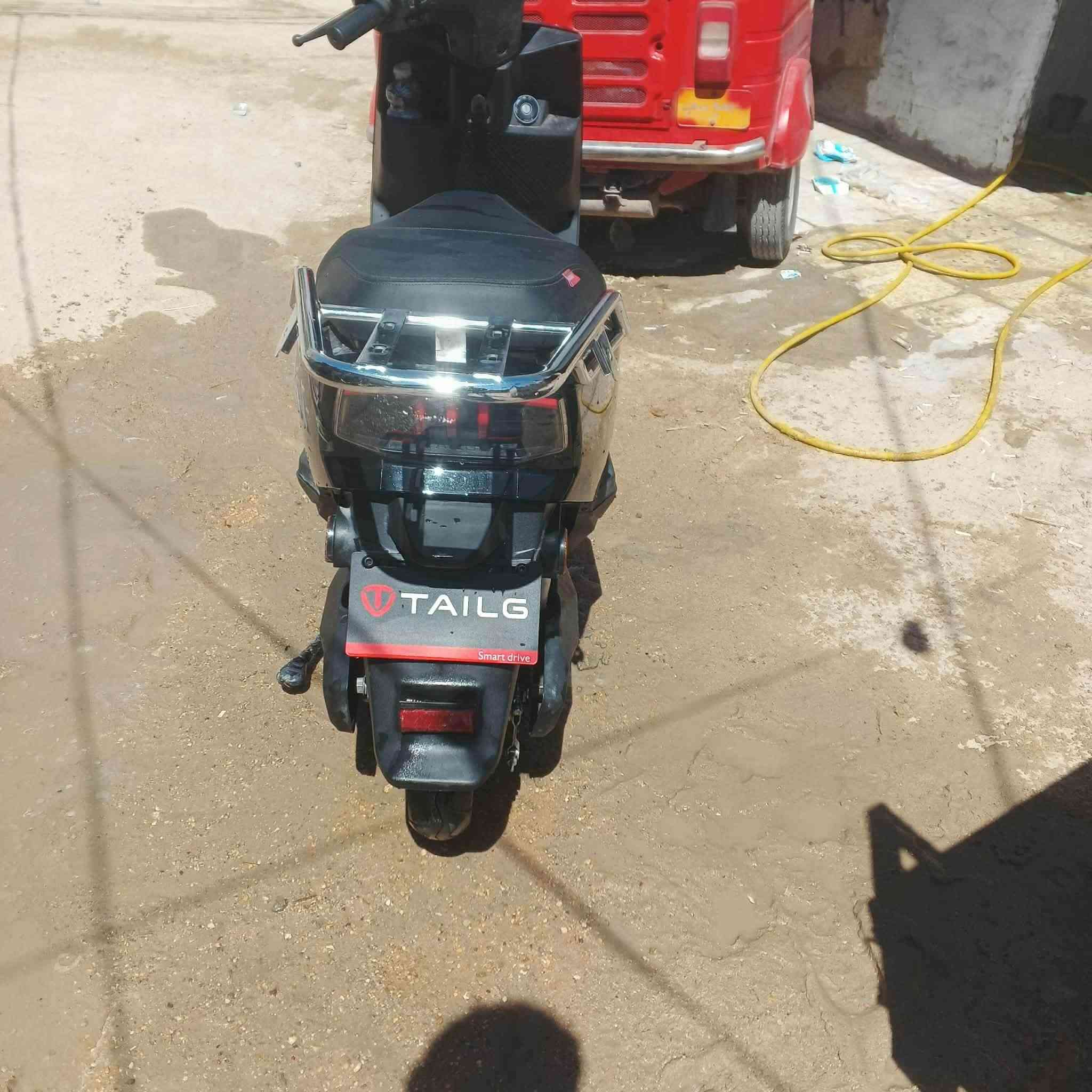 دراجه A1 للبيع السرعه 60 السعر خاص الدراجه شحن وليس بانزين


**إذا كنت صاحب هذا الإعلان وتريد حذفه لأي سبب، رجاءا أرسل رسالة إلى الدعم الفني**