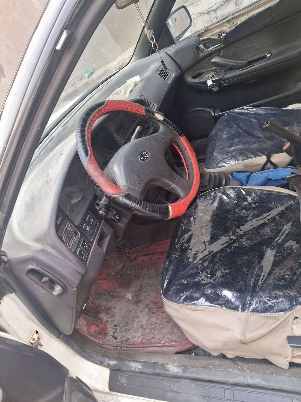 السلام عليكم سوبارو مديل ١٩٨٤ كير مكينة جدد رقم بغداد انكليزي سنوية لغاية ٢٠٢٩ سعر ٢٣وبيها مجال  ب اسمي مكاني زعفرانية للاتصال ***********
