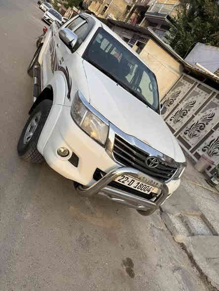 السلام عليكم للبيع تيوتا هايلوكس موديل 2013 كير عادي مكينه كير خير من الله لا تنقيص ولا تبغير مفتوحه بس بشرط رقم اربيل سنويه جديده هزه جديده تروح كبل تحول بيها صبغ اثر الشريط اني ابيع حزام وسونار بل منشور وبيها طخه بل مدكر المامي تجي تشوف السياره وقتنع وبيها كم رصعه بل قماره سعر السياره مناسب 159 ورقه مكاني بغداد حي البنوك الأستفسار *********** سياره جاهزه صدر جديد تخم تاير تبريد ثلج تتفه شغاله كلشي بيها شغال ماشيه 290 اخوان ارفعو المنشور بكلمه طيبه وتحياتي للجميع
