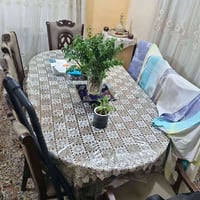 ميز طعام • للبيع