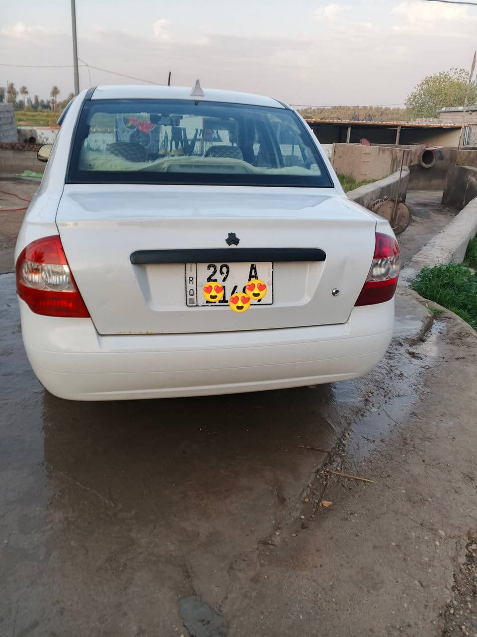 السلام عليكم
طيبة موديل  13رقم واسط مكفولة بس الدوس معمره  مكينة وكير خير من الله تبريد عاطل  حدادية 70بالمية مكان نعمانية راعيها يريد تحويل 
السعر 45وبيها مجال
***********
