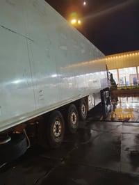 براد شمتز جهاز اس بي 3 شاشه 200 بالكرتون هسه شاده ما مشتغل بالعراق الر...