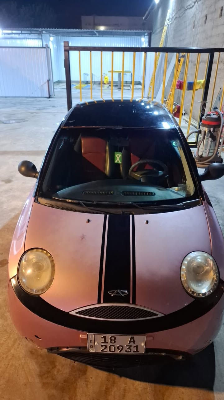 سلام عليكم شيري مني سبورت رياضي تك باب موديل ٢٠١١ سياره اقتصاديه كلش رقم انكليزي مواصفات كامره حساسات شاشه لايت زنون عالي ناصي دواخل جلد كلش نضيفه مجرد طخات بسيطه بيها وأثر خياس قليل وبيه خيط بخار يعني يحتاج رنكات وممأثر عليه كلشي شغال بيه مكان السياره كربلاء سعره 28 وبيه مجال قليل الاستفسار ***********
