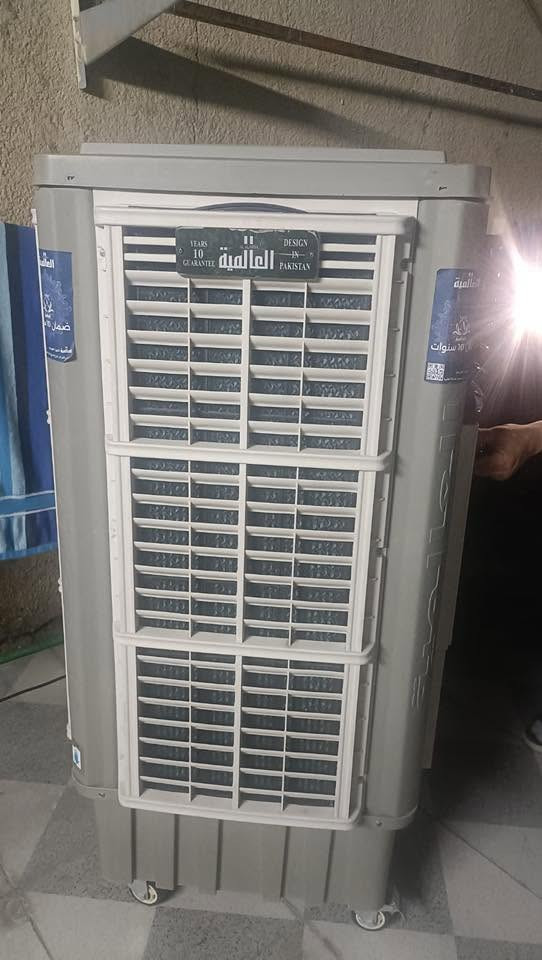 السلام وعليكم
مبرده العالميه صناعه 2025
استعمال سبوع 
سعر 550
سبب البيع الصوت مال هوه عالي والمكان صغير 
للاستفسار الاتصال على ***********
