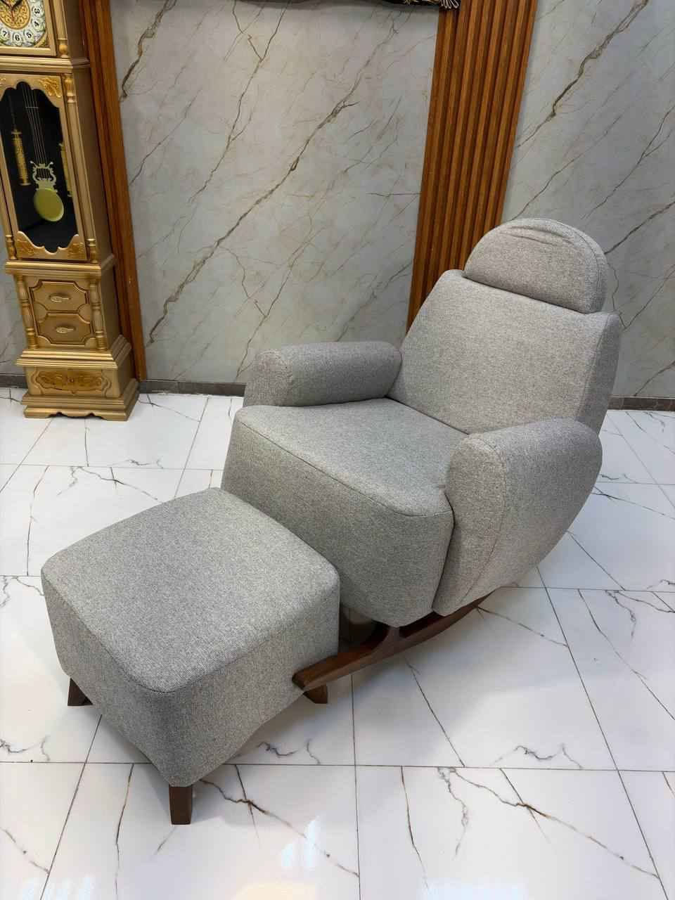 كرسي هزاز مع طابورية
موديل تركي بغداد, العراق


**إذا كنت صاحب هذا الإعلان وتريد حذفه لأي سبب، رجاءا أرسل رسالة إلى الدعم الفني**