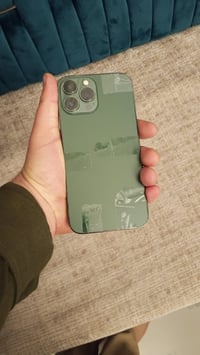 الجهاز استخدام شخصي ونظيف، شغل مرتب وما بي أي مشاكل 📱 المواصفات: ايفون...