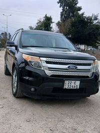 إكسبلورر XLT • ٢٠١٢ • ٧ مقاعد جلد