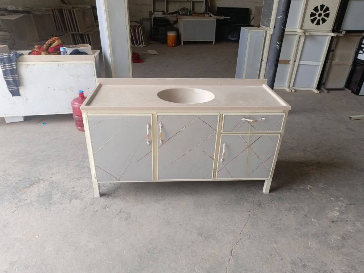 #سنك  متر ونص ❄️❄️❄️❄️

#توصيل مجاني بغداد 
( فلوجه كرمه صقلاوية عامريه مجاني )
#اما باقي المحافظات #حسب البعد
#العنوان / بغداد للحجز او الاستفسار مراسلة الصفحه خاص او #مراسلة الرقم الموجود واتساب // ***********
