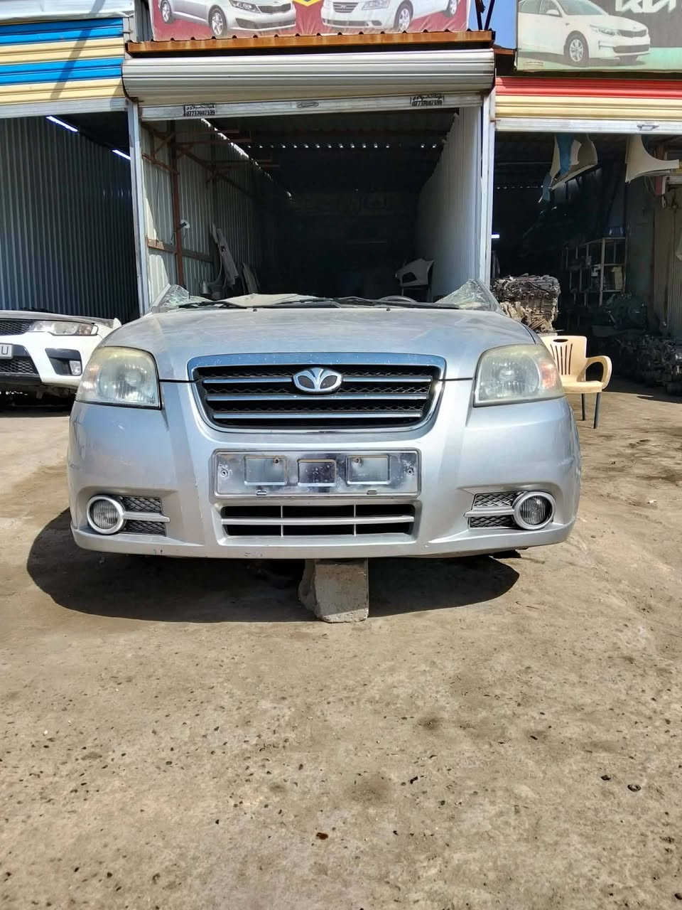 السلام عليكم تم بعون الله تعالى وصول غراض افيو اوبترا كلشي موجود بك لايت دعاميه حداديه باب خلفي امامي العنوان بابل الحله حي الصناعي طريق حله ديوانيه مقابل معمل ثلج مشتت اسم المحل كاظم السلطاني تشرف بالجميع للاتصال ***********
