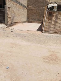 قطعة،خمسين،م للبيع في شارع 20فرع الرابع من جهت المعسكر فرع كامل 077652...