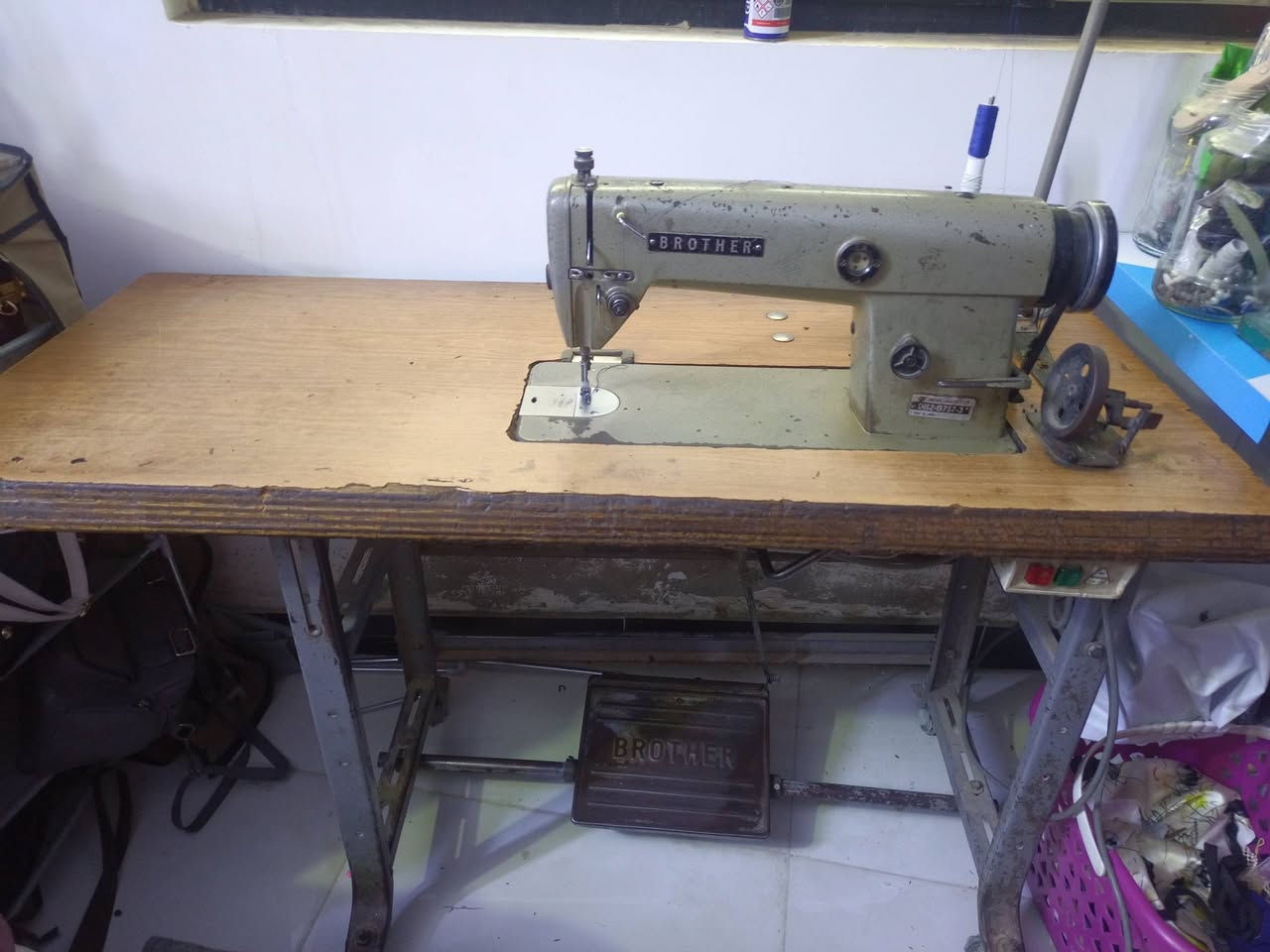 للبيع قيمها اذا تشتري


**إذا كنت صاحب هذا الإعلان وتريد حذفه لأي سبب، رجاءا أرسل رسالة إلى الدعم الفني**