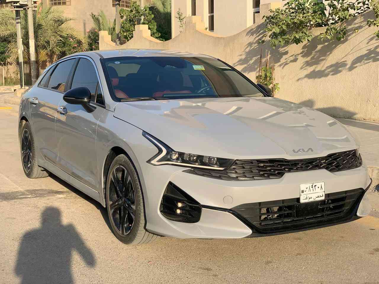 اللهم صل ع محمد وال محمد   K5⚪️
موديل 2024 دخول جديد شهداء ذي قار وكاله عامه بسم المشتري لون اسمنتي داخل احمر 
🚗محرك 1600 تيربو 
تبديل🟡 (بنيد وجاملغ فقط ) بدون ارباك بدون دواخل 
برانكيت فخذه مكفول
جيتي لاين فول عدا البنوراما 
مواصفات جلد 
🟢
كامره شاشه _ بصمه _ تشغيل عن بعد _ ويل كب  
تحكمات _ حساسات _ رادارات _ شاشه كبير 
انظمه قياده _ مثبت سرعه _ مانع انزلاق _ مانع انحدار 

      السعر 183 بيه مجال بسيط

مكان ناصريه مركز حي اور📍
رقم الهاتف :***********📞
