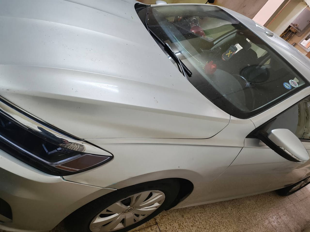 باسات موديل 2020 تكسي مطار 5 سلندر
رقم سليمانية
هزه و سنويه جديد
عليه ادامه كامله مابي نقص
بطاقة بانزين موجود
صبغ حزام فقط تعديل بي بارد
السعر ١٣٥ 
***********
مكان. طوز. كركوك
