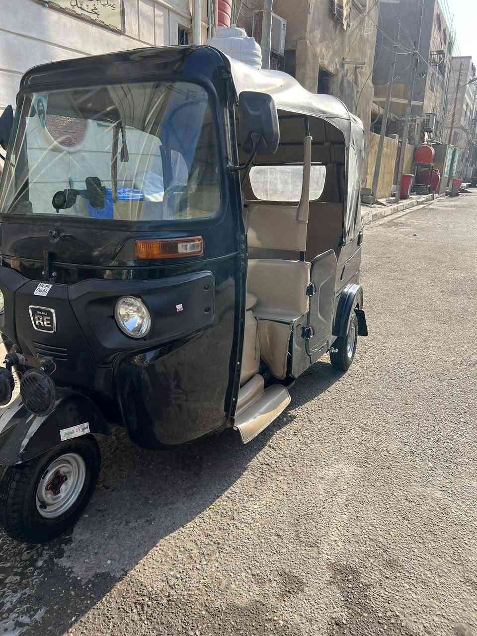 تكتك للبيع مديل ٢٢المكينه كفاله ولبدي تجي وتشوف 
رقم وسنويه العنوان بصره ٥ميل 
***********
