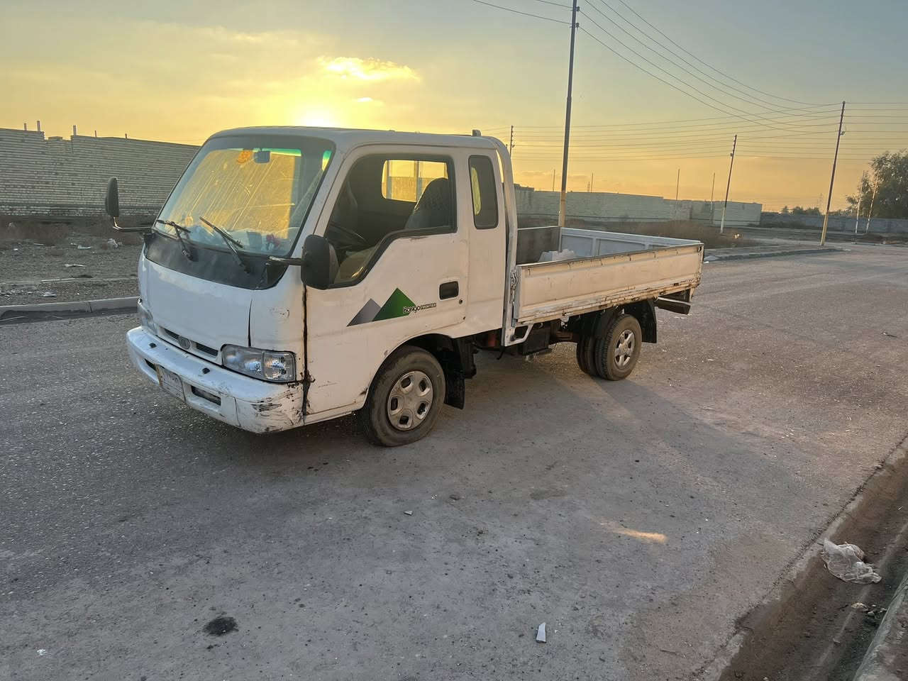 فونتيرة99تحويل مباشرشاصي كفالة محرك كير جددكهربائيات كلهة شغالة دوشمة جديدة مكان الطارمية***********
